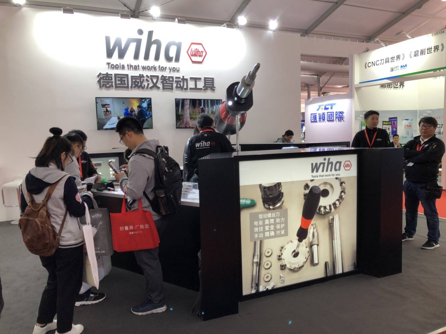 Sloky auf der CIMT 2019 von Wiha China, Stand E8 B101